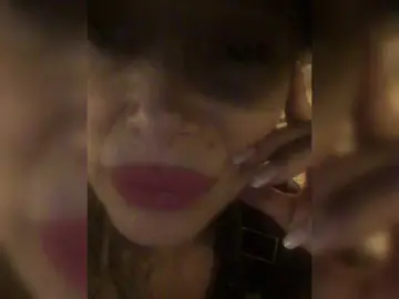 LadyJess  live sex cam