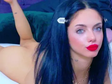 NataliaCroft  live sex cam