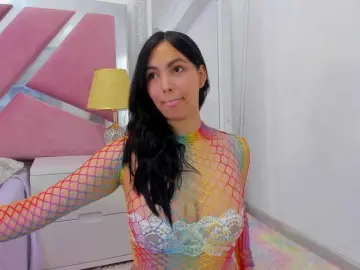 NinnaVous  live sex cam