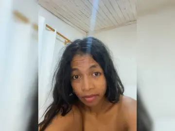 Peachies  live sex cam