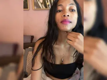 Peachies  live sex cam