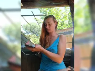 Veronika161  live sex cam