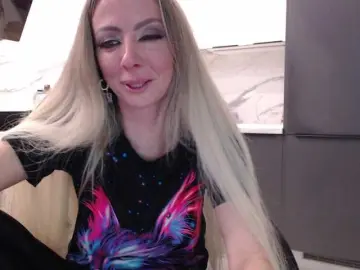 Blondalina  live sex cam
