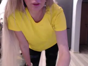 Blondalina  live sex cam