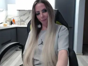 Blondalina  live sex cam