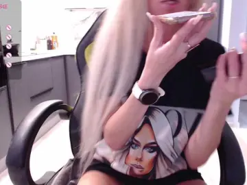 Blondalina  live sex cam