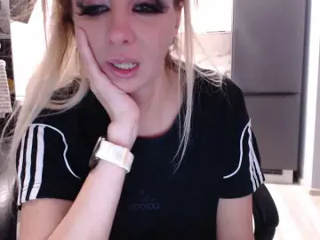 Blondalina  live sex cam