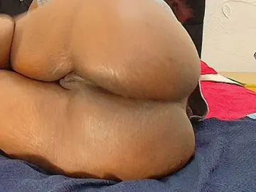 KassandraBrown  live sex cam
