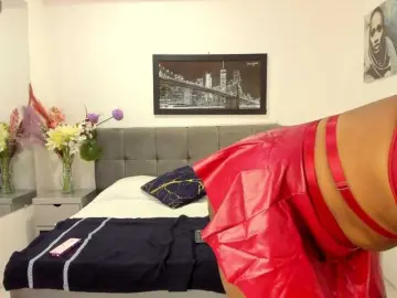 KassandraBrown  live sex cam