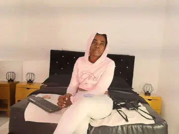 KassandraBrown  live sex cam