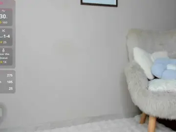 ElinaMoon  live sex cam