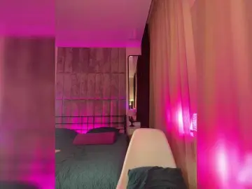 FreyaGreen  live sex cam