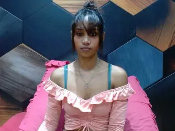 IndianAurora  live sex cam