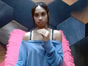 IndianAurora  live sex cam