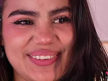 IvyEllis  live sex cam