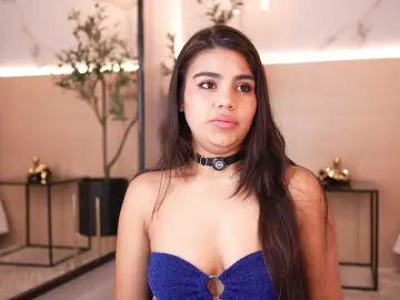 IvyEllis  live sex cam