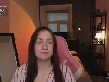 KattrinGolden  live sex cam