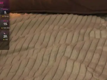 KattrinGolden  live sex cam