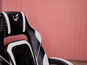 Valeritiiio  live sex cam