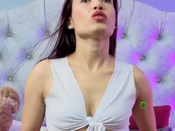 Alexastarck  live sex cam