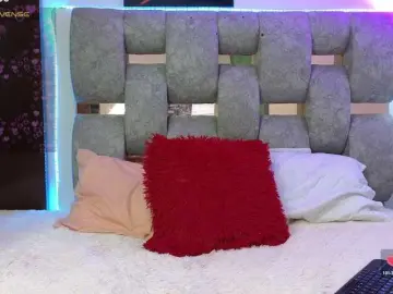 Alix-kitty  live sex cam