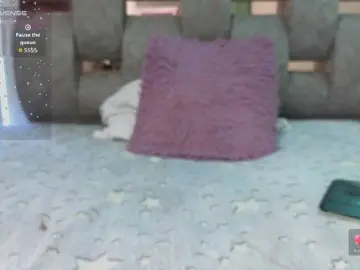 Alix-kitty  live sex cam