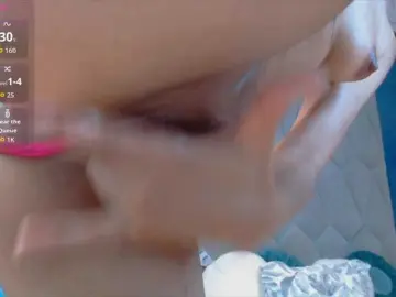 Ambraloong  live sex cam