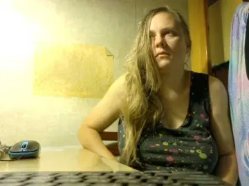 Esterjohns  live sex cam