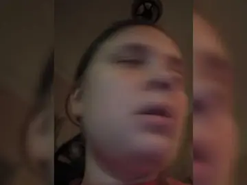 Esterjohns  live sex cam