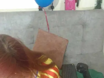 Meghanhotx  live sex cam