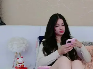 Miadunoff  live sex cam