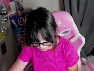 AlishaTempt  live sex cam