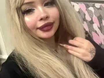 AngelenaBuote  live sex cam