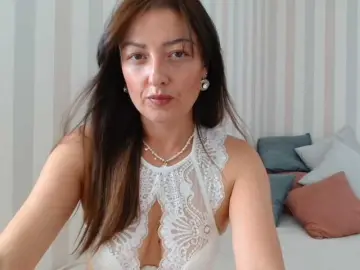 HoneyMuse  live sex cam