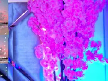 LizSheibaum  live sex cam