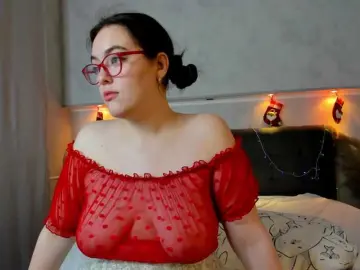 Mersedes-Rosso  live sex cam