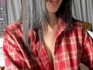 Milenas  live sex cam