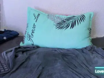 Naniis-wish  live sex cam