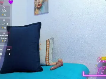 Naniis-wish  live sex cam