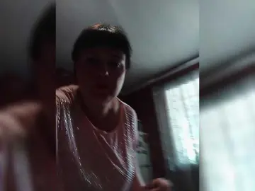 PolyarnayaYagoda82  live sex cam