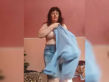 PolyarnayaYagoda82  live sex cam