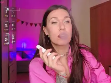 ReginaHawkinss  live sex cam