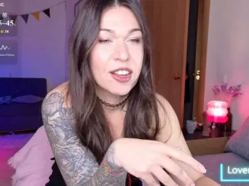 ReginaHawkinss  live sex cam