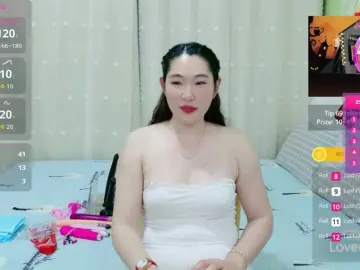 ViviCharm  live sex cam