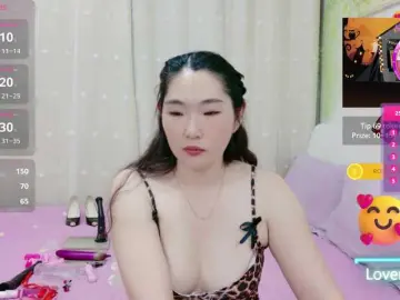 ViviCharm  live sex cam