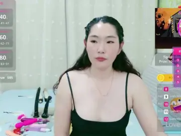 ViviCharm  live sex cam