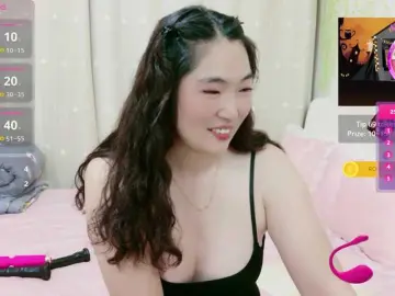 ViviCharm  live sex cam