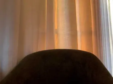 Cravemeslowly255  live sex cam