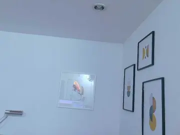 Cutepetitee  live sex cam