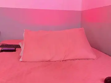 Cutepetitee  live sex cam